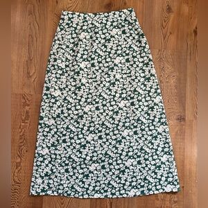 Commense Skirt! Similar to reformation!